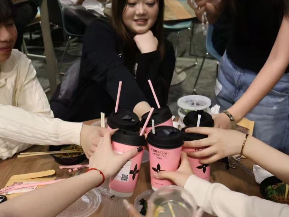 年味美食现场